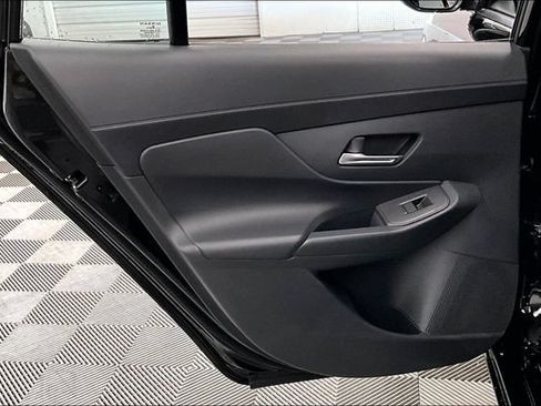 New 2026 Nissan Sentra SV w/ SV Convenience Package FWD image 33