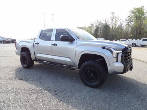 Used 2023 Toyota Tundra SR w/ SR Tow Package image 10