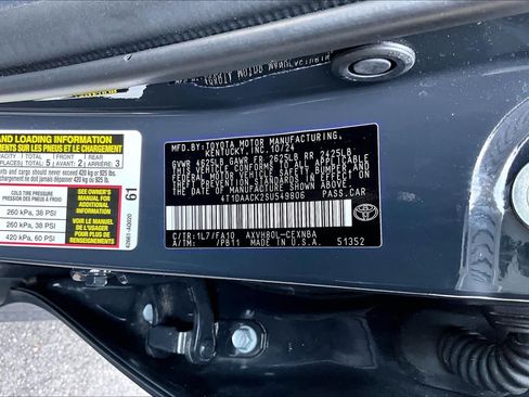 Used 2025 Toyota Camry LE FWD image 33