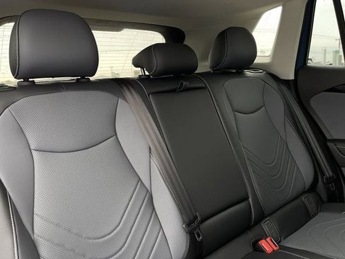 New 2026 Volkswagen Tiguan SE image 28