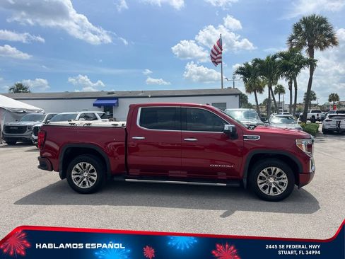 Used 2019 GMC Sierra 1500 Denali w/ Technology Package AWD/4WD image 4