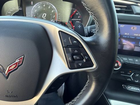 Used 2019 Chevrolet Corvette Stingray Coupe w/ Battery Protection Package RWD image 20