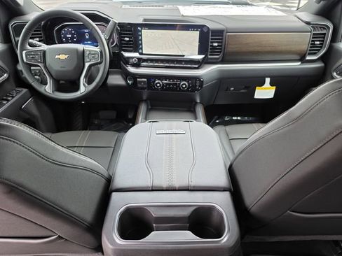 New 2026 Chevrolet Silverado 2500 High Country w/ High Country Premium Package AWD/4WD image 15