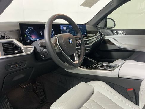 Certified 2025 BMW X5 sDrive40i image 21