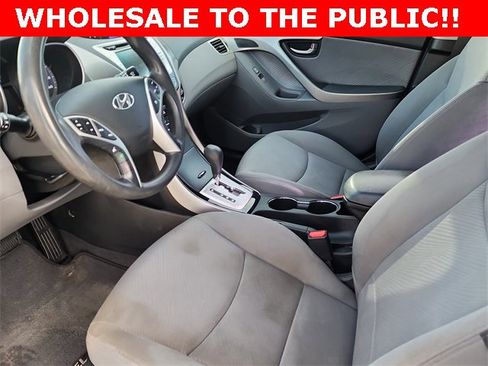Used 2011 Hyundai Elantra GLS w/ Navigation Pkg 4 image 11