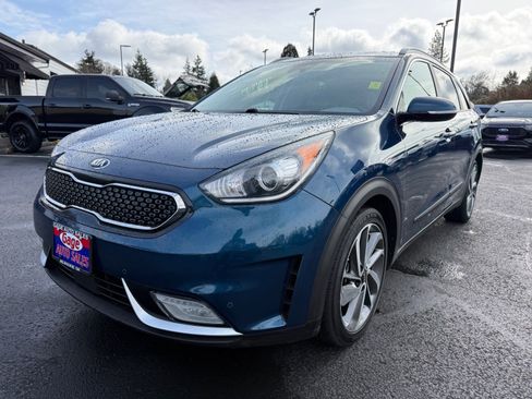 Used 2018 Kia Niro Touring image 15