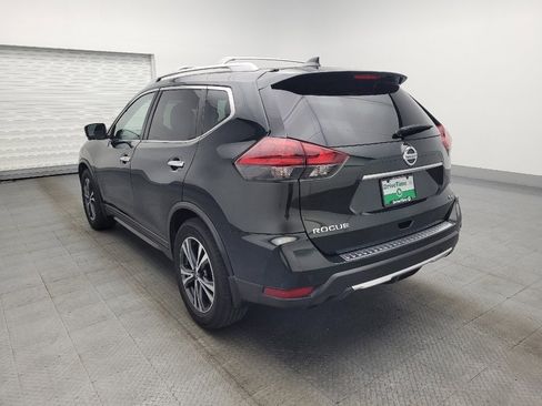 Used 2019 Nissan Rogue SV w/ Premium Package image 5