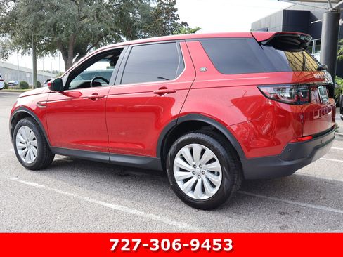 Used 2023 Land Rover Discovery Sport SE image 5
