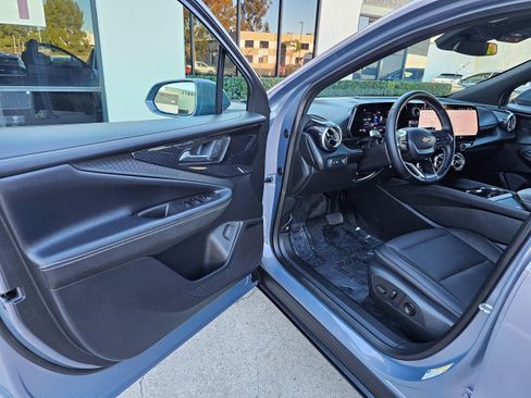 Used 2024 Chevrolet Blazer EV LT image 16