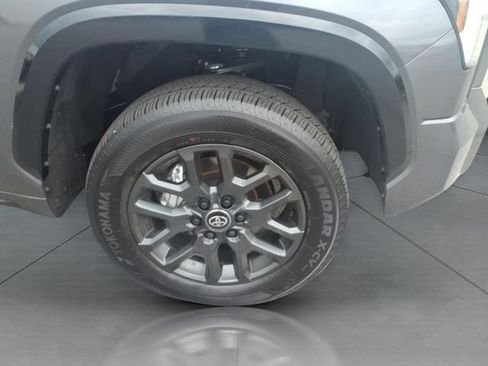 Certified 2026 Toyota Tundra Platinum AWD/4WD image 31
