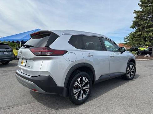 Used 2023 Nissan Rogue SV w/ SV Premium B Package AWD/4WD image 5