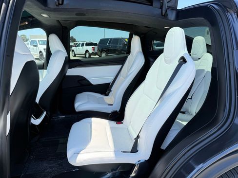Used 2024 Tesla Model X Plaid AWD/4WD image 6