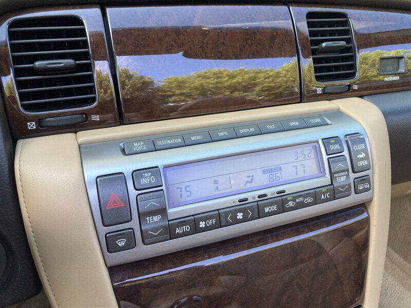 Used 2007 Lexus SC 430 Convertible RWD image 26
