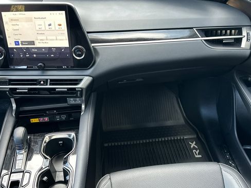 Certified 2024 Lexus RX 350 FWD w/ Technology Package image 31