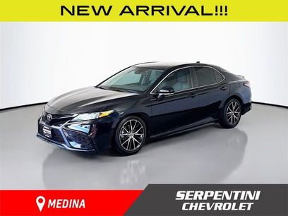 Used 2021 Toyota Camry SE w/ Convenience Package
