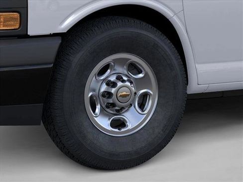 New 2025 Chevrolet Express 2500 w/ Driver Convenience Package image 9