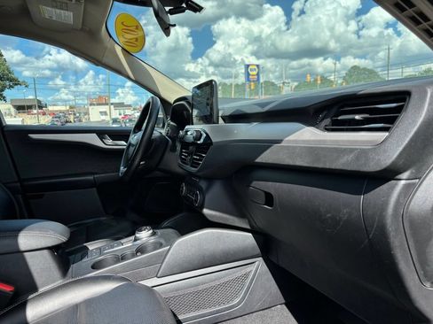 Used 2020 Ford Escape SEL AWD/4WD image 28