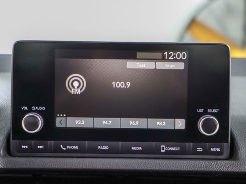 Used 2023 Honda Civic Sport image 19