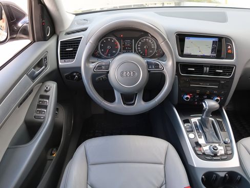 Used 2015 Audi Q5 3.0T Premium Plus w/ Technology Package AWD/4WD image 14