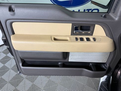 Used 2013 Ford F150 XLT w/ XLT Chrome Pkg image 24