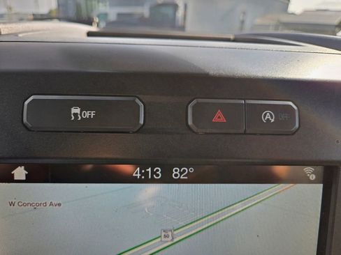 Used 2019 Ford F150 XLT w/ Equipment Group 302A Luxury AWD/4WD image 30