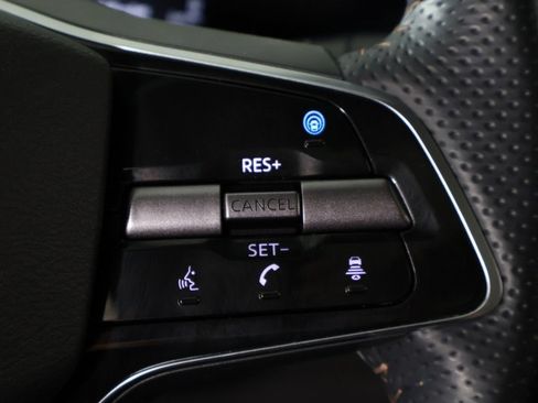 Used 2024 Nissan Ariya AWD image 49