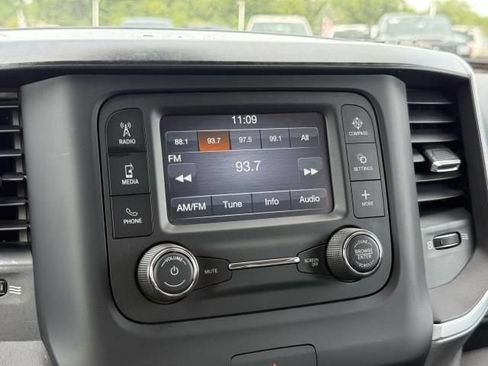 Used 2019 RAM 1500 Big Horn AWD/4WD image 23