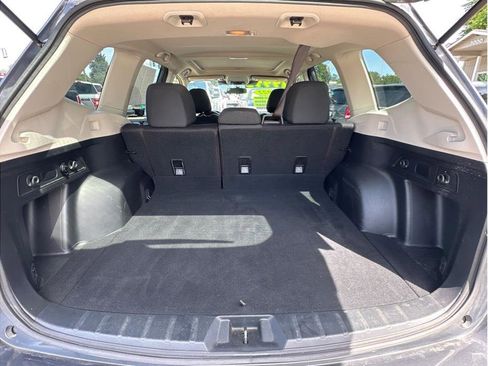 Used 2022 Subaru Forester Premium AWD/4WD image 7