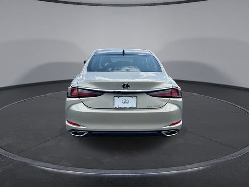 Used 2025 Lexus ES 350 w/ Premium Package FWD image 17