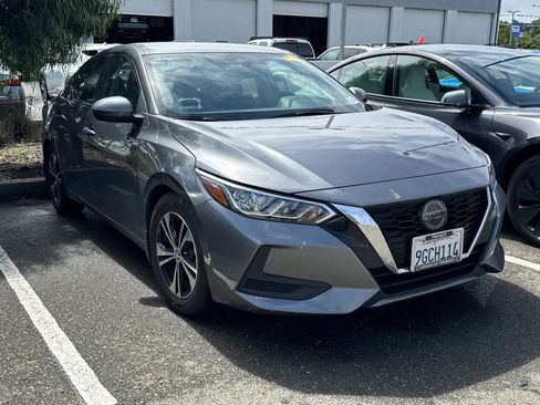 Used 2023 Nissan Sentra SV FWD image 2