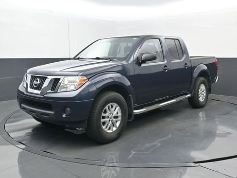 Used 2019 Nissan Frontier SV image 8