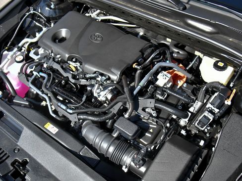 Used 2026 Toyota Camry SE FWD image 50
