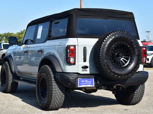 Certified 2023 Ford Bronco Black Diamond AWD/4WD image 9