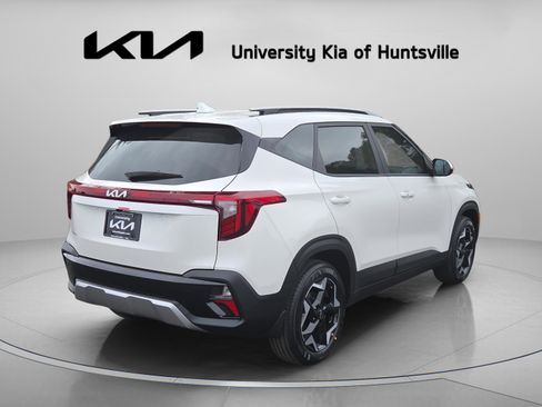New 2026 Kia Seltos S FWD image 7