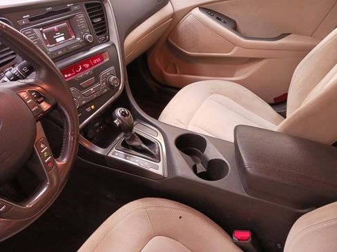 Used 2012 Kia Optima Hybrid w/ Hybrid Convenience Pkg image 24