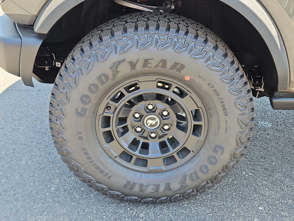 New 2026 Ford Bronco Badlands AWD/4WD image 17