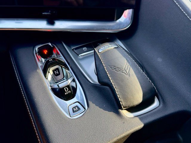 Used 2020 Chevrolet Corvette Stingray Preferred Cpe w/ 2LT Preferred Equipment Group RWD image 8