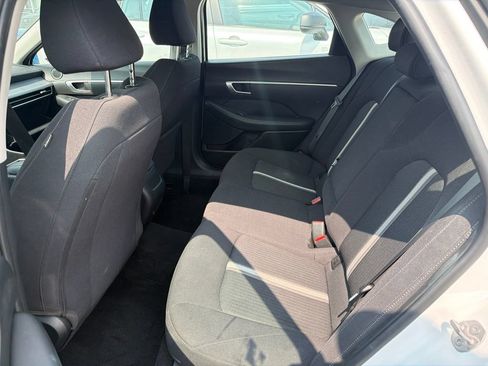 Used 2024 Hyundai Sonata SEL FWD image 3
