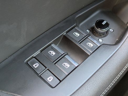 Used 2024 Audi A6 Premium Plus image 21