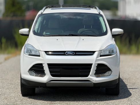 Used 2016 Ford Escape Titanium AWD/4WD image 5