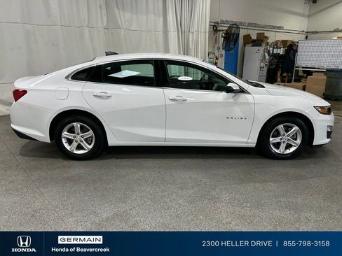 Used 2024 Chevrolet Malibu LS w/ LPO, Floor Liner Package FWD image 9