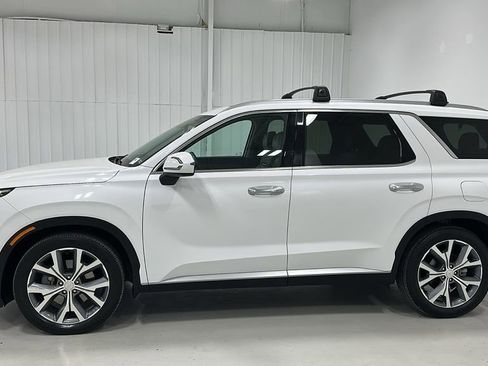 Used 2021 Hyundai Palisade SEL w/ Premium Package image 3