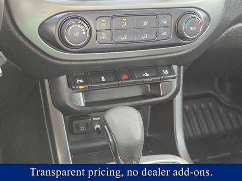 Used 2022 Chevrolet Colorado LT w/ Fleet Safety Package image 24
