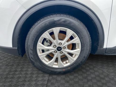 Used 2024 Ford Escape Active w/ Cold Weather Package FWD image 33