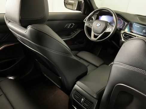 Used 2022 BMW 330i xDrive Sedan w/ Premium Package image 36