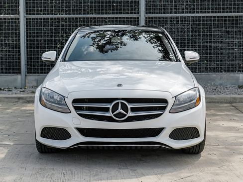 Used 2018 Mercedes-Benz C 300 Sedan w/ Multimedia Package image 6