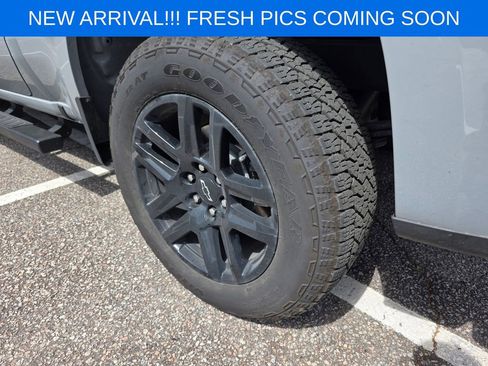 Used 2025 Chevrolet Silverado 1500 RST image 6