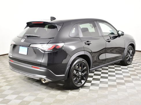 Certified 2025 Honda HR-V Sport image 6