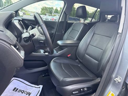Used 2024 GMC Terrain SLT AWD/4WD image 21