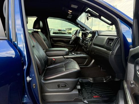 Used 2020 Nissan Titan PRO-4X w/ Pro-4x Convenience Package AWD/4WD image 25